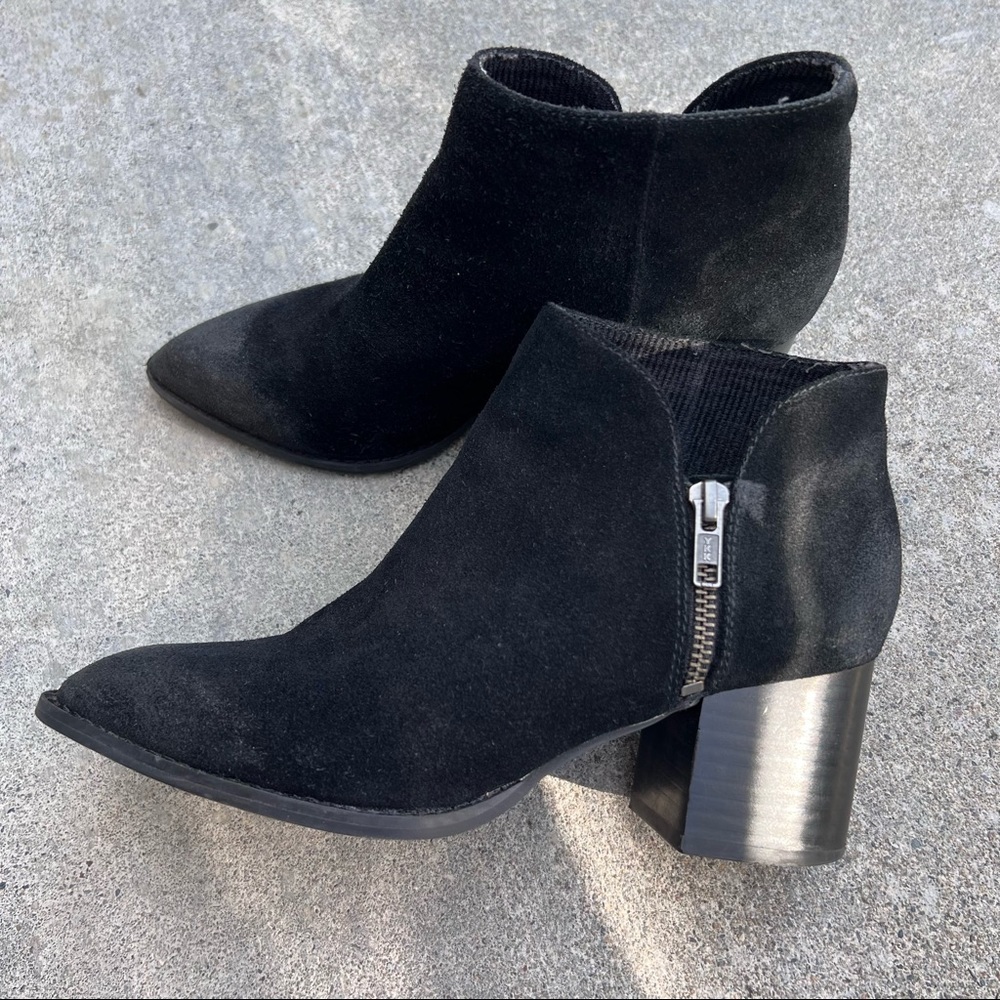 Anthropologie Seychelles black leather suede stacked heel bootie womens 6.5